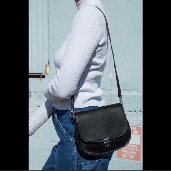 Brandy Melville purse - Picture 2 of 11